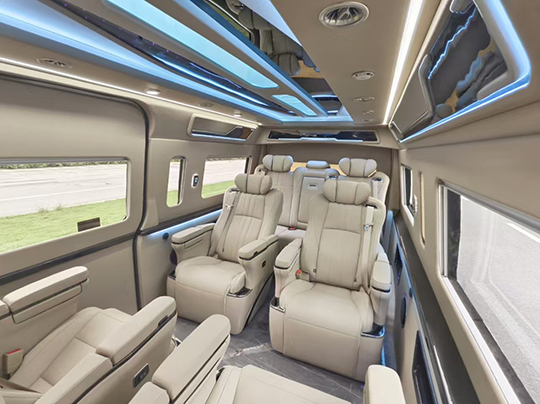 東莞豐田海獅9座商務租車